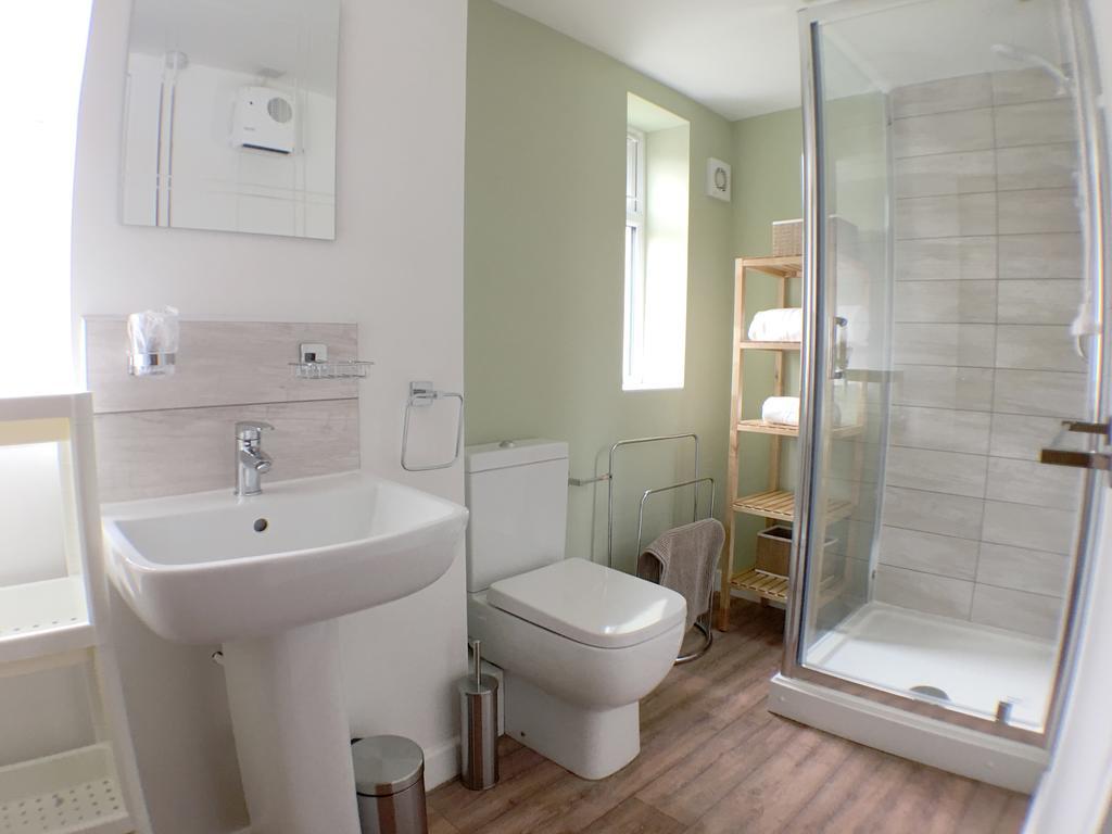 Phoenix House Apartments Уолсолл Экстерьер фото