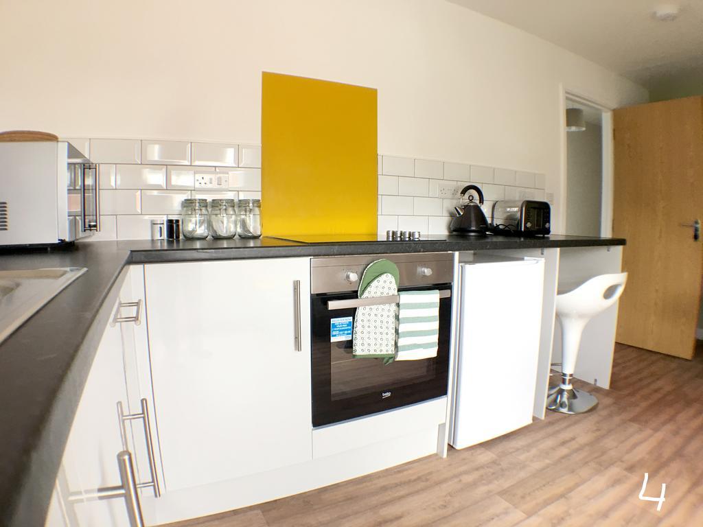 Phoenix House Apartments Уолсолл Экстерьер фото